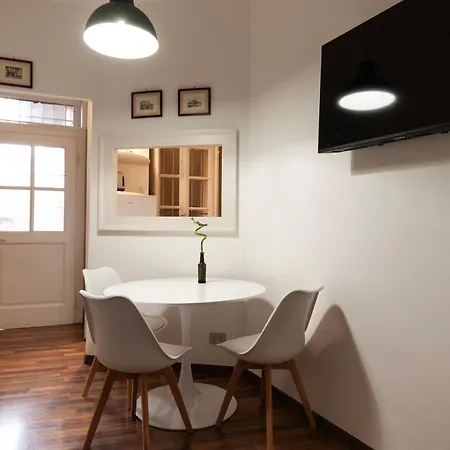 Apartament Casa Renoir 5 Minuti Da Duomo